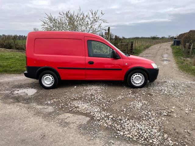 2010 Vauxhall Combo 1700 1.3CDTi 16V Van [75PS]