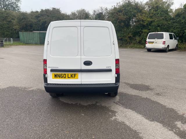 2010 Vauxhall Combo 2000 1.3 cdti 16V Van
