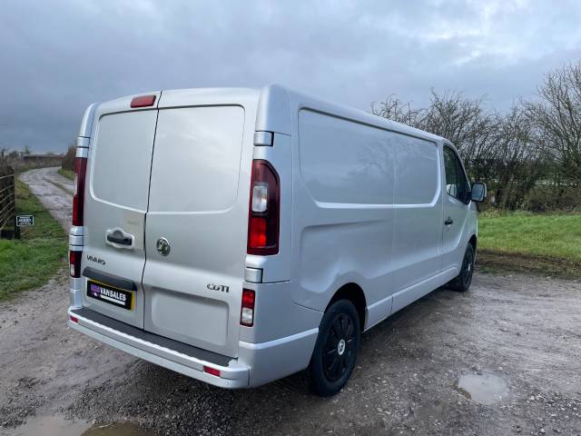 2015 Vauxhall Vivaro 2900 1.6CDTI 115PS Sportive H1 Van