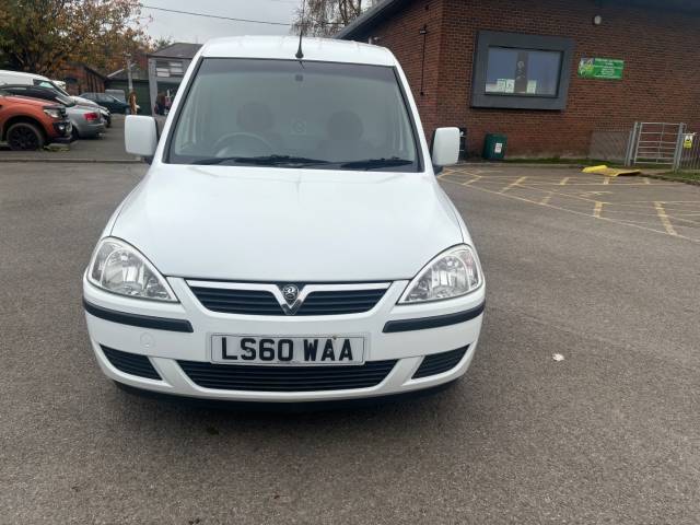 2010 Vauxhall Combo 1700 1.3CDTi 16V SE Van [75PS]