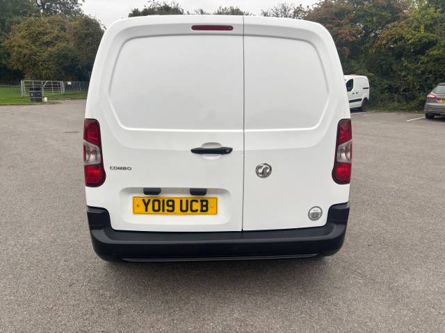 2019 Vauxhall Combo Cargo 2000 1.6 Turbo D 100ps H1 Edition Van